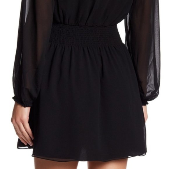 💙HP💙 Haute Hippie Smocked Waist Solid Mini Dress - Picture 7 of 16